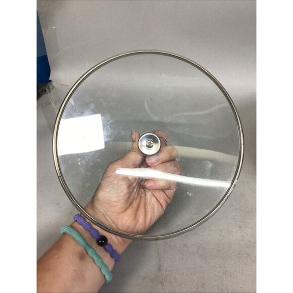 Vintage Farberware Stainless Steel 3 Quart Pot With Glass Lid - Picture 8 of 10